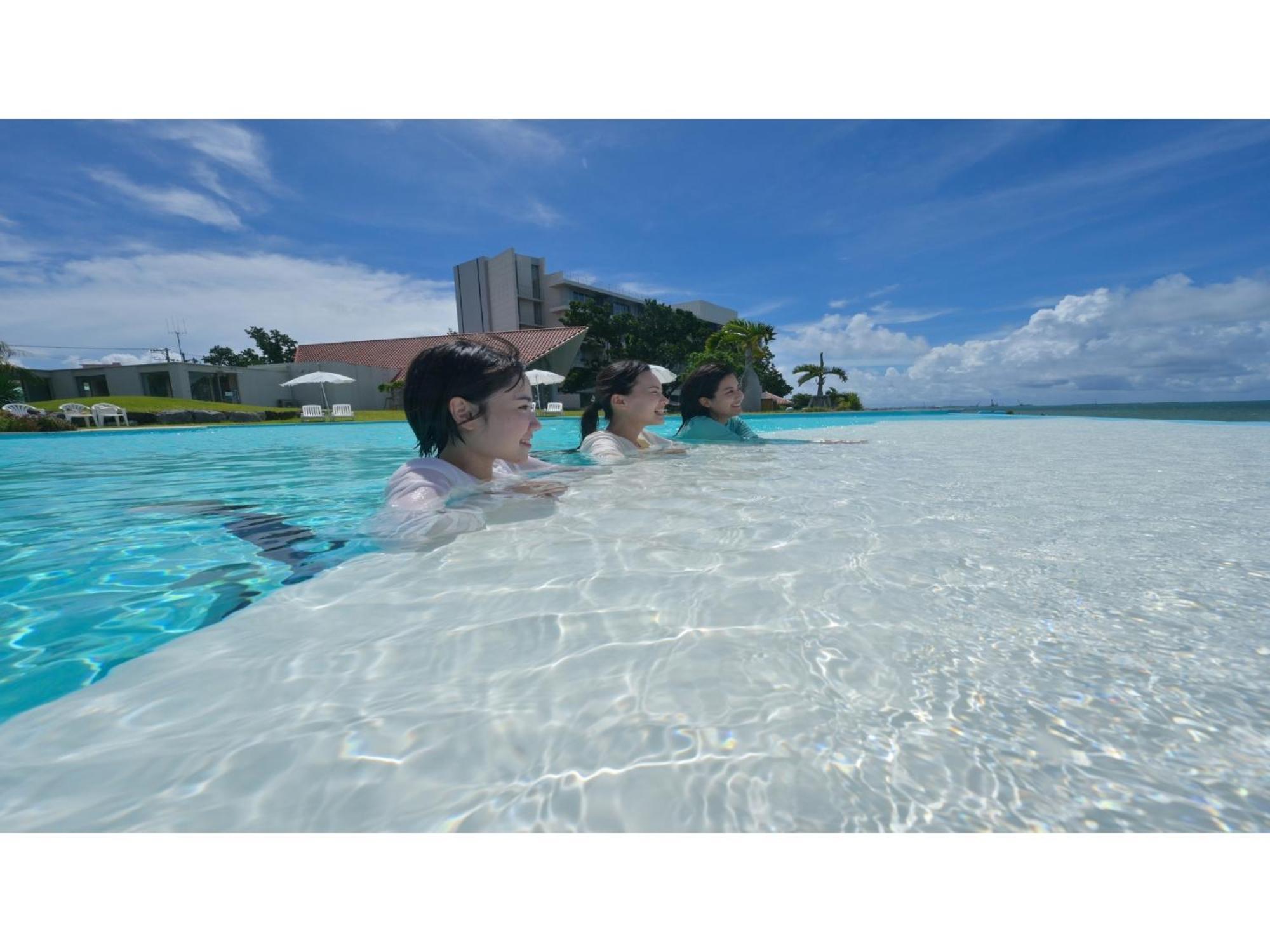 Beach Hotel Sunshine Ishigakijima - Vacation Stay 59962V Ishigaki  Extérieur photo